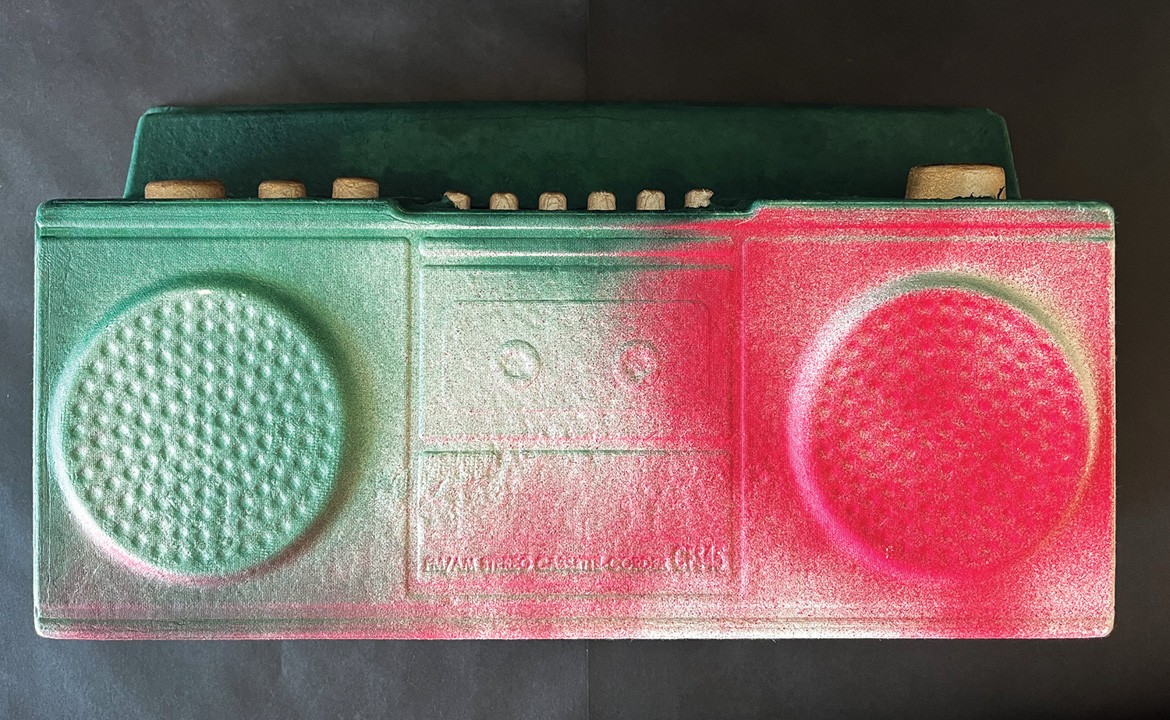 Bayeté Ross Smith, Hip-Hop 50 Boombox (from the Got the Power: Boomboxes series), 2023. Sugar cane, cotton, aluminum, Bluetooth speaker, and mobile device. 17 x 6 in. Bayeté Ross Smith, Hip-Hop 50 Boombox (from the Got the Power: Boomboxes series), 2023. Sugar cane, cotton, aluminum, Bluetooth speaker, and mobile device. 17 x 6 in.