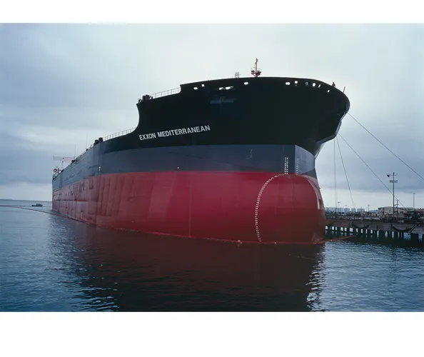 Allan Sekula, Chapter One: “Fish Story” from Fish Story (#8), 1988-1995. Courtesy of the artist.