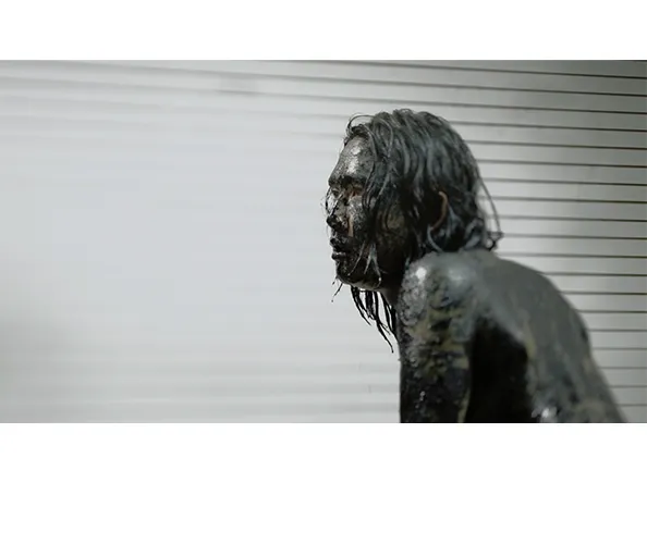 Korakrit Arunanondchai, still from “With History in a Room Filled with People with Funny Names 4,” 2017. Single-channel video installation, HD video with sound. © Korakrit Arunanondchai; courtesy the artist; Carlos/Ishikawa, London; C L E A R I N G, New York; Bangkok CityCity Gallery, Bangkok.