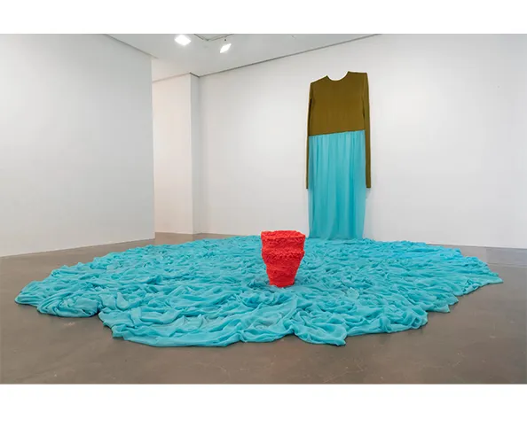 Beverly Semmes, “On the Lake,” 2022. Chiffon, wool, ceramic, and paint. Dimensions variable.