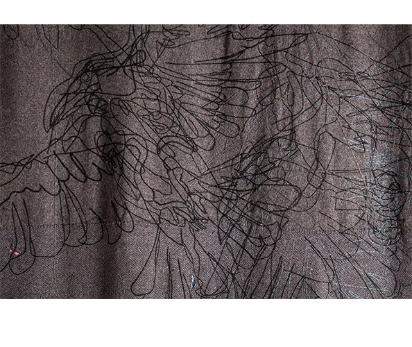 Marie Watt, A Cautionary Tale on Darkness (Raven threatens to take back the light), 2015, detail. Courtesy the artist and Marc Straus Gallery, New York